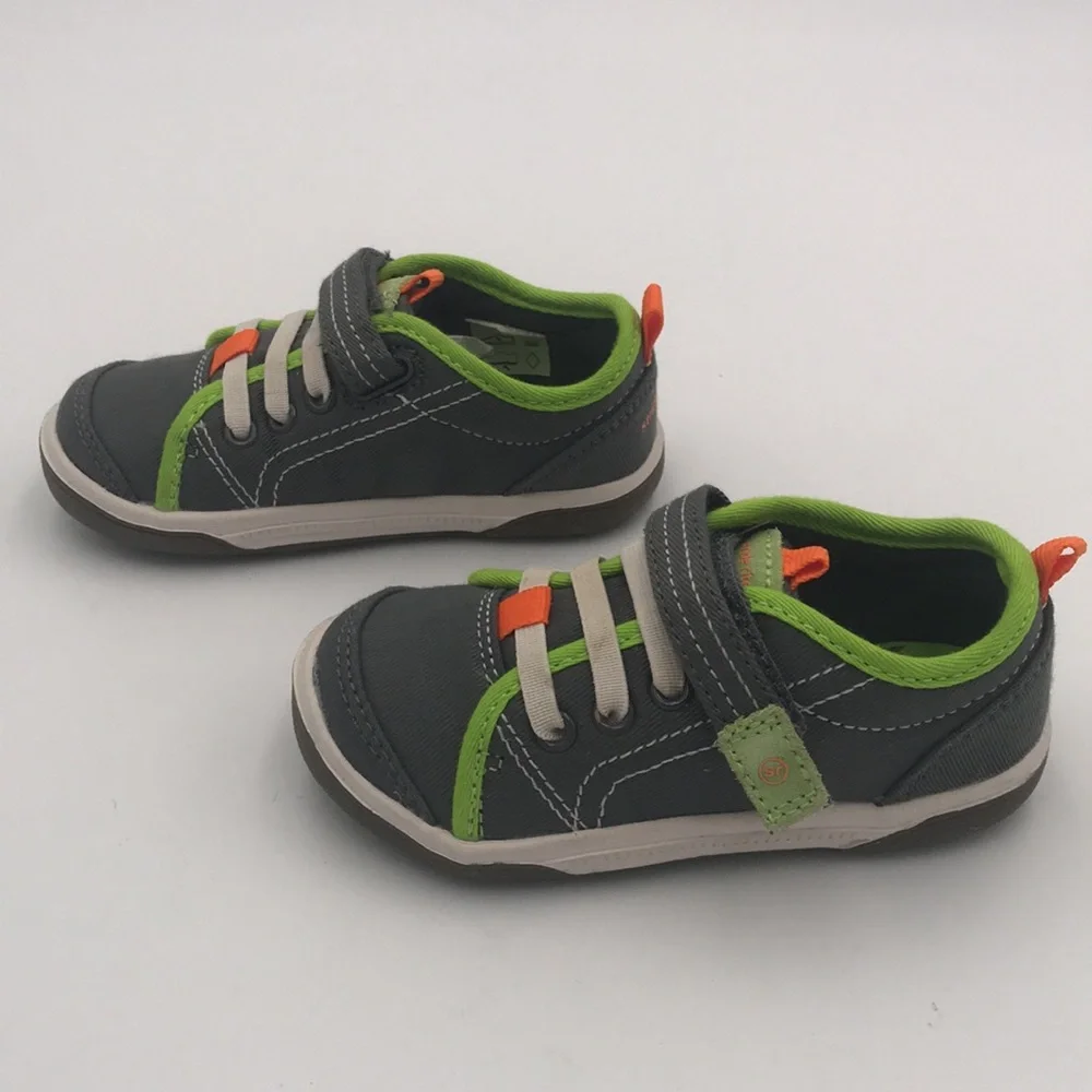Stride Rite Dakota Sneakers (toddler size 6)
